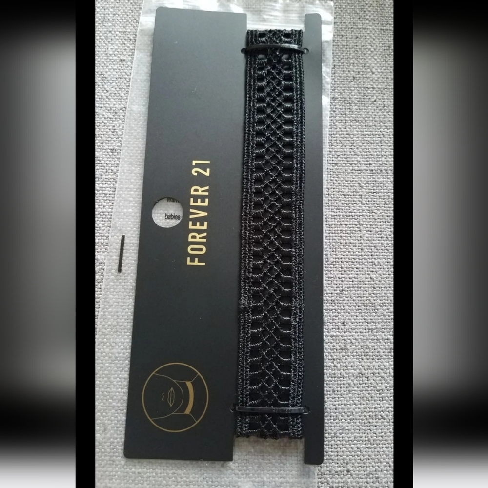 2 Chokers New In Packaging - Picture 2 of 5